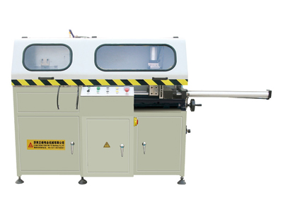 Corner connector automatic cutting saw